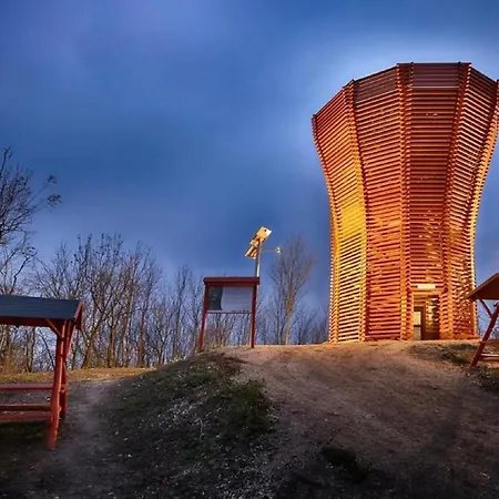 Negy Evszak Vendeghaz Apartment Nyul